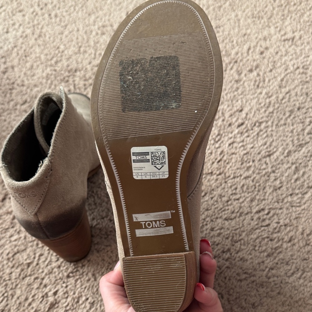 Toms Women's Lace-Up Boots in Tan Suede - Picture 8 of 8